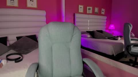 hilary_tailor online show from 09-15-25, 11:21