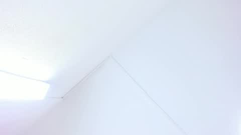 Hilary Thomsom online show from 01-18-26, 01:04