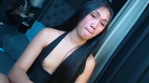 Snapshot of himarika chatting on 01-08-25, 09:12 yuricah online show from 01-08-25, 09:12