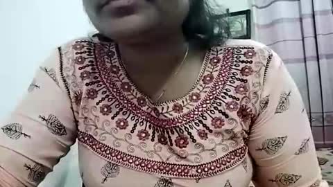 himuhimu22 online show from 01-15-26, 11:41