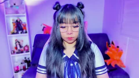 Hinata online show from 01-08-25, 01:53