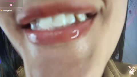 hinata online show from 11-21-25, 08:51