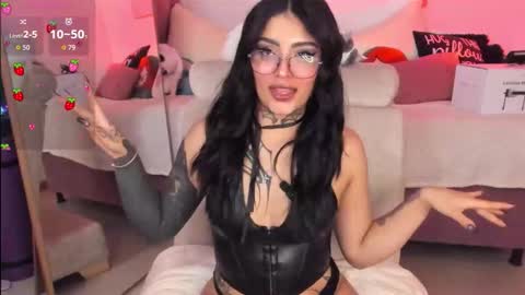  Karol  Independent Model online show from 10-14-25, 03:40
