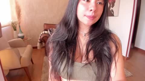 Hinnata online show from 12-20-24, 04:14