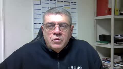 Snapshot of hippopotame17 chatting on 12-03-24, 06:26 hippo online show from 12-03-24, 06:26