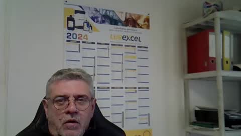 Snapshot of hippopotame17 chatting on 12-09-24, 12:40 hippo online show from 12-09-24, 12:40