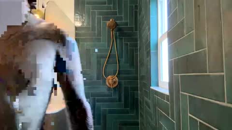 Snapshot of hippybiker chatting on 01-29-25, 04:08 hippybiker online show from 01-29-25, 04:08