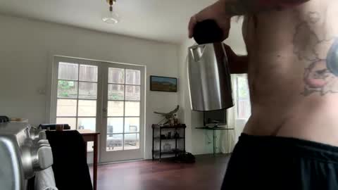 Snapshot of hippybiker chatting on 02-12-25, 04:00 hippybiker online show from 02-12-25, 04:00