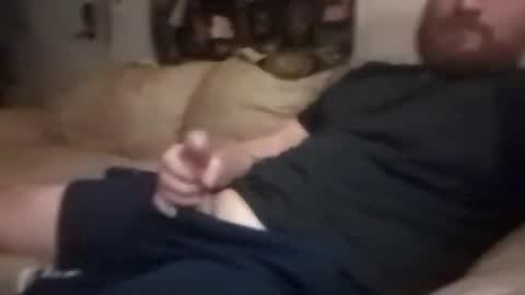 Snapshot of hiptobesquare1 chatting on 10-27-25, 02:37 hiptobesquare1 online show from 10-27-25, 02:37