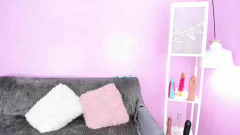 hiyakasudere_ online show from 10-06-25, 07:00