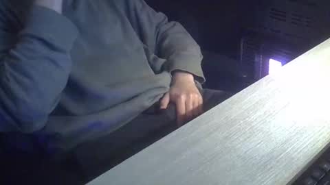 Snapshot of hlavoe33 chatting on 01-05-25, 05:51 Hlavoe online show from 01-05-25, 05:51