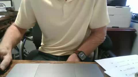 Snapshot of hnic9999 chatting on 09-26-25, 09:41 Nick online show from 09-26-25, 09:41