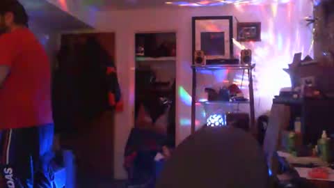 hobbes80 online show from 01-03-25, 05:17