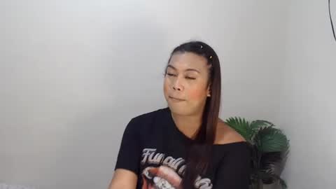 Snapshot of hoelykarina chatting on 08-05-26, 10:40 Karina3 online show from 08-05-26, 10:40