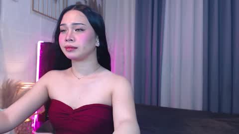 hoelymolly online show from 02-04-26, 08:42