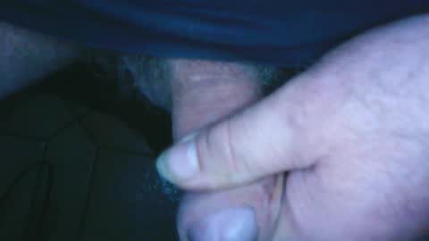 Snapshot of hofnung chatting on 02-28-26, 11:28 hofnung online show from 02-28-26, 11:28