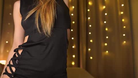 Moni Monica online show from 12-02-25, 02:12