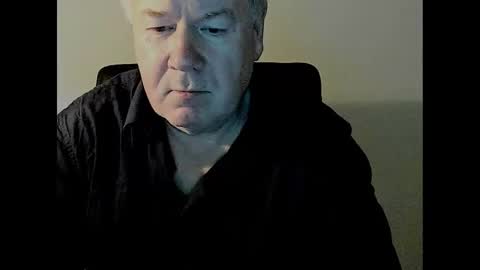 Snapshot of holgerhb53 chatting on 02-26-25, 02:25 Holger online show from 02-26-25, 02:25
