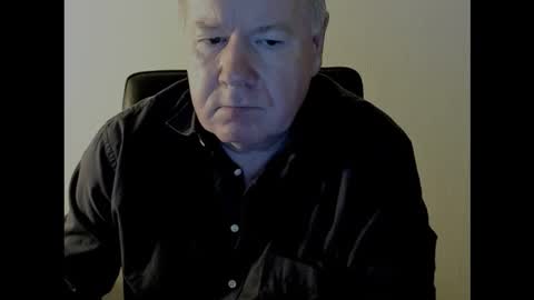 Snapshot of holgerhb53 chatting on 09-08-25, 03:44 Holger online show from 09-08-25, 03:44