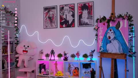 Holli online show from 09-23-25, 06:00