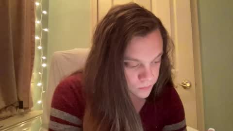 Snapshot of holly23hopefull chatting on 12-29-24, 12:41 Hollys Drive threw Side Of CB. online show from 12-29-24, 12:41