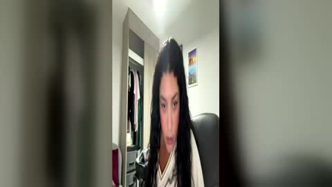 Snapshot of hollykoff chatting on 07-04-26, 01:12 space online show from 07-04-26, 01:12