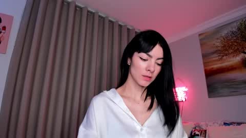 Holly Linder online show from 02-23-25, 02:07