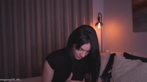 Holly Linder online show from 03-18-26, 02:04