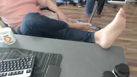 hollymollysucker online show from 12-26-24, 11:54