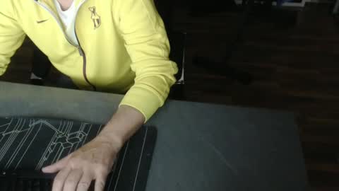 hollymollysucker online show from 02-27-25, 06:31