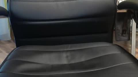 hollymollysucker online show from 12-01-25, 02:33