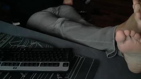 hollymollysucker online show from 12-14-25, 08:24