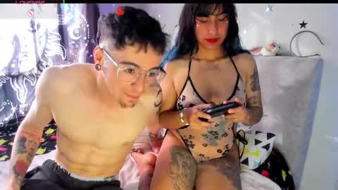 Snapshot of hollypurple chatting on 10-02-25, 08:49 Hades and Persefone online show from 10-02-25, 08:49