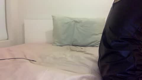 EDGED DICK online show from 04-06-26, 06:31