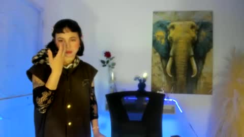 hollysquirtx online show from 11-07-25, 01:33