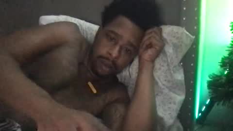 Snapshot of hollywoodsexxx chatting on 12-14-25, 07:58 HOLLYWOODSEXXX online show from 12-14-25, 07:58