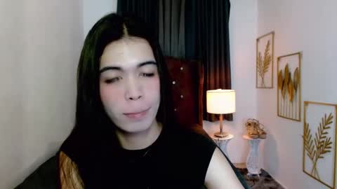 yumi online show from 02-23-26, 10:12