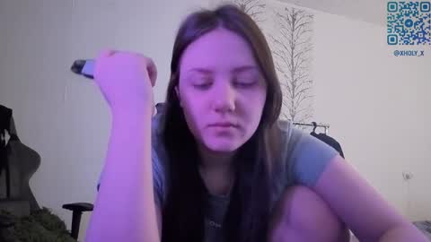 Kviki online show from 03-22-26, 03:54