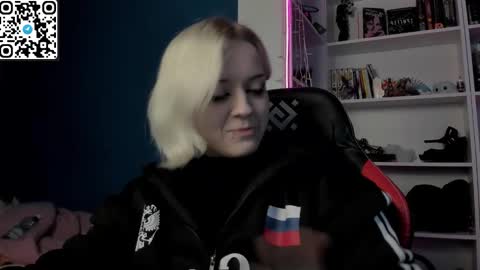 Snapshot of holy_mistresss chatting on 01-16-26, 11:03 holy_mistresss online show from 01-16-26, 11:03