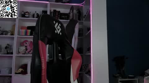 Snapshot of holy_mistresss chatting on 02-24-26, 09:40 holy_mistresss online show from 02-24-26, 09:40