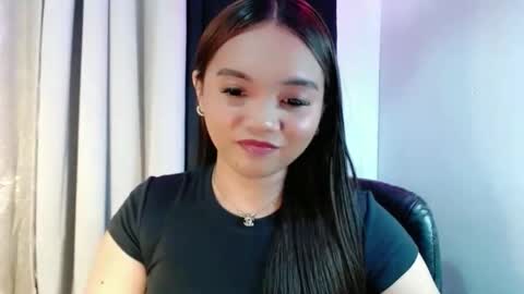 Bella online show from 02-25-26, 01:15