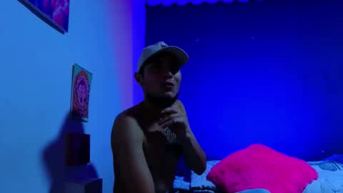      online show from 10-23-25, 05:51