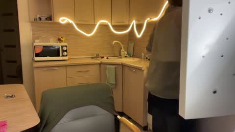 dori not holy get my tg channel with link from description under last photo online show from 02-05-25, 10:22