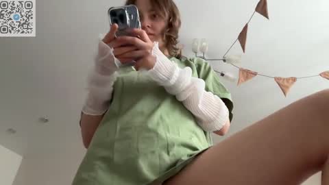 dori not holy get my tg channel with link from description under last photo online show from 02-12-25, 12:55