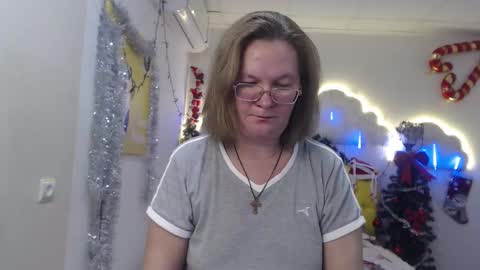 Snapshot of holymilfa chatting on 01-05-25, 05:20 holymilfa online show from 01-05-25, 05:20