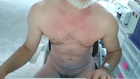 Snapshot of holymoses8 chatting on 05-14-26, 06:15 holymoses8 online show from 05-14-26, 06:15