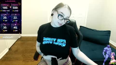 Viktoria online show from 03-04-25, 12:39