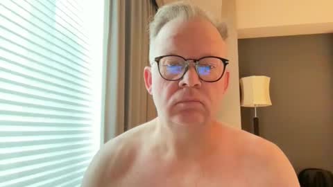 Daffy online show from 12-14-25, 01:33