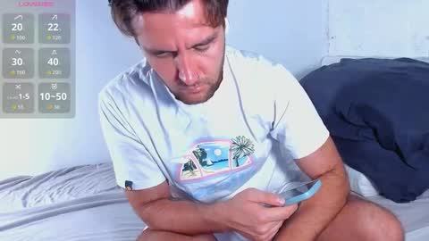 Snapshot of honestandrew chatting on 10-16-25, 04:57 Andrew online show from 10-16-25, 04:57