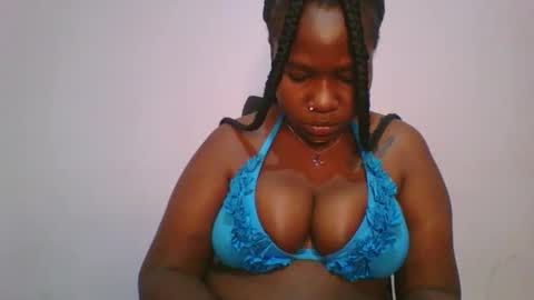 honey_beb online show from 11-14-25, 04:55